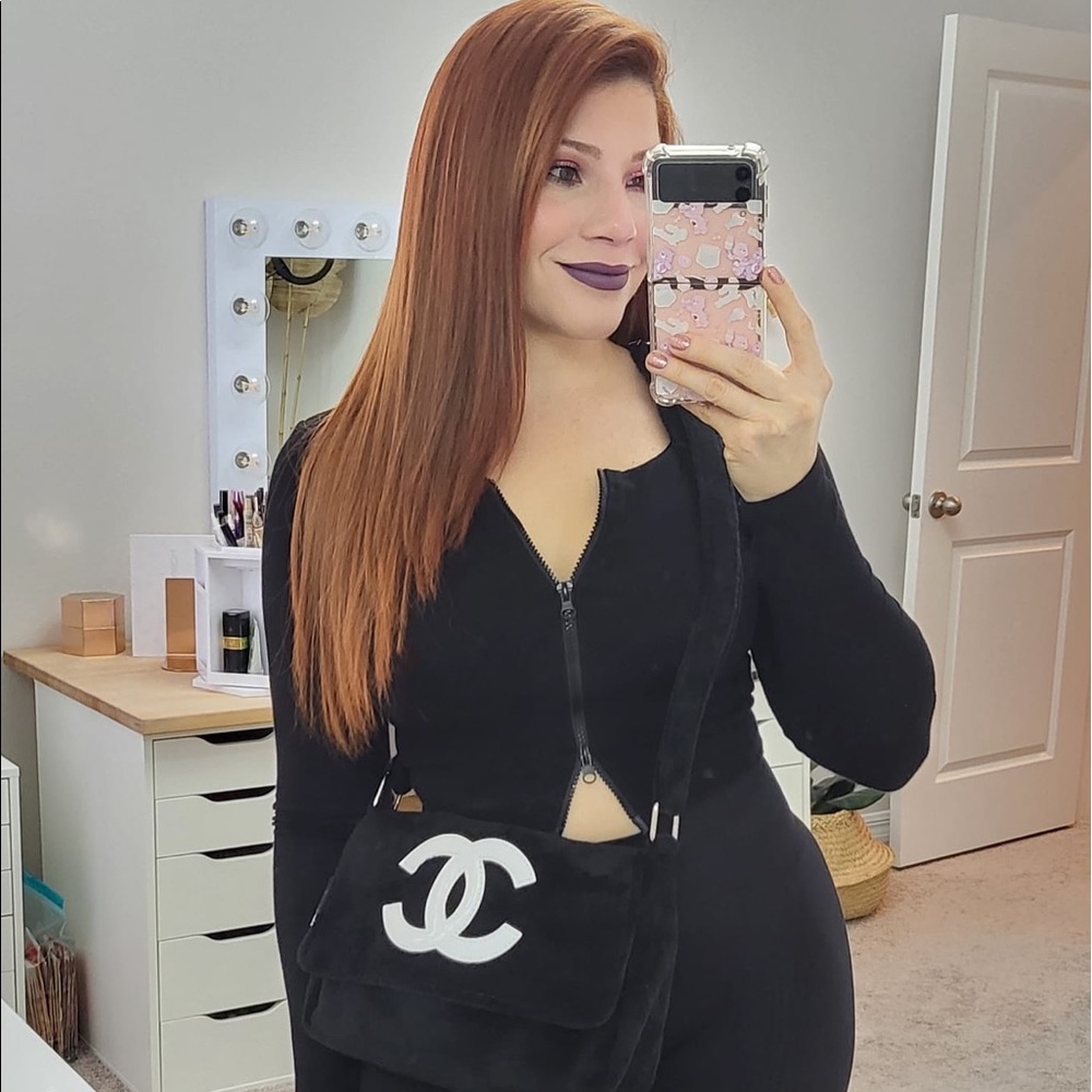 Meet your Posher, Karla